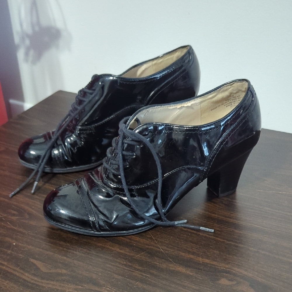 Nine West Black Patent Leather Women's Heels